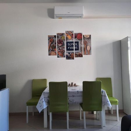 Apartment Gs Centar Gospic Luaran gambar