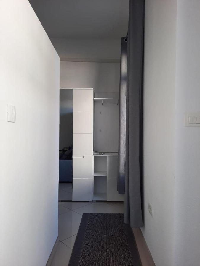 Apartment Gs Centar Gospic Luaran gambar